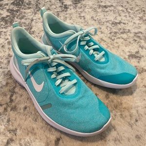 Teal Nike Shoes (like new!)